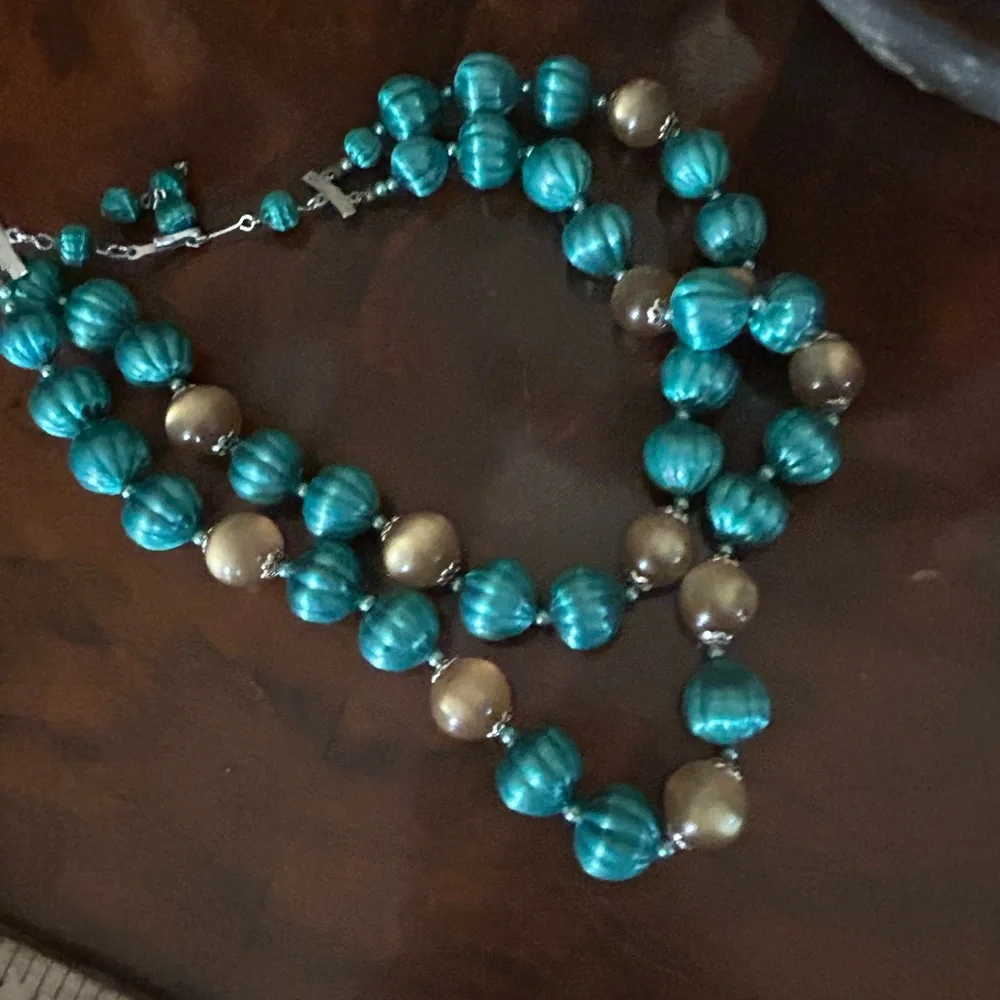Vintage Double-Strand Green & Gold Bead Necklace